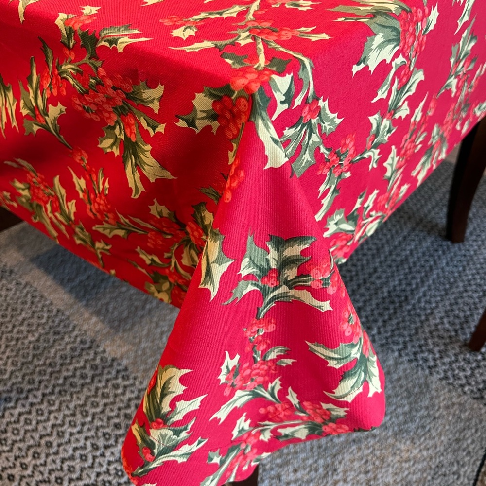 Holly Christmas tablecloth